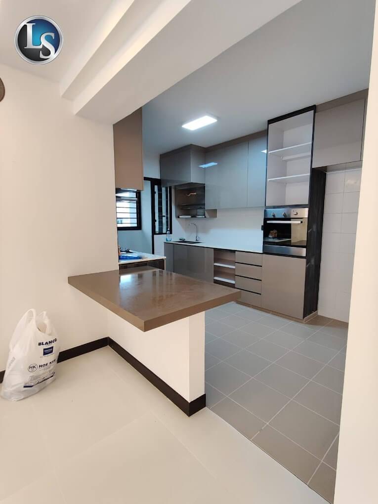 Clean site hacking and partition demolition adhering to HDB safety standards
