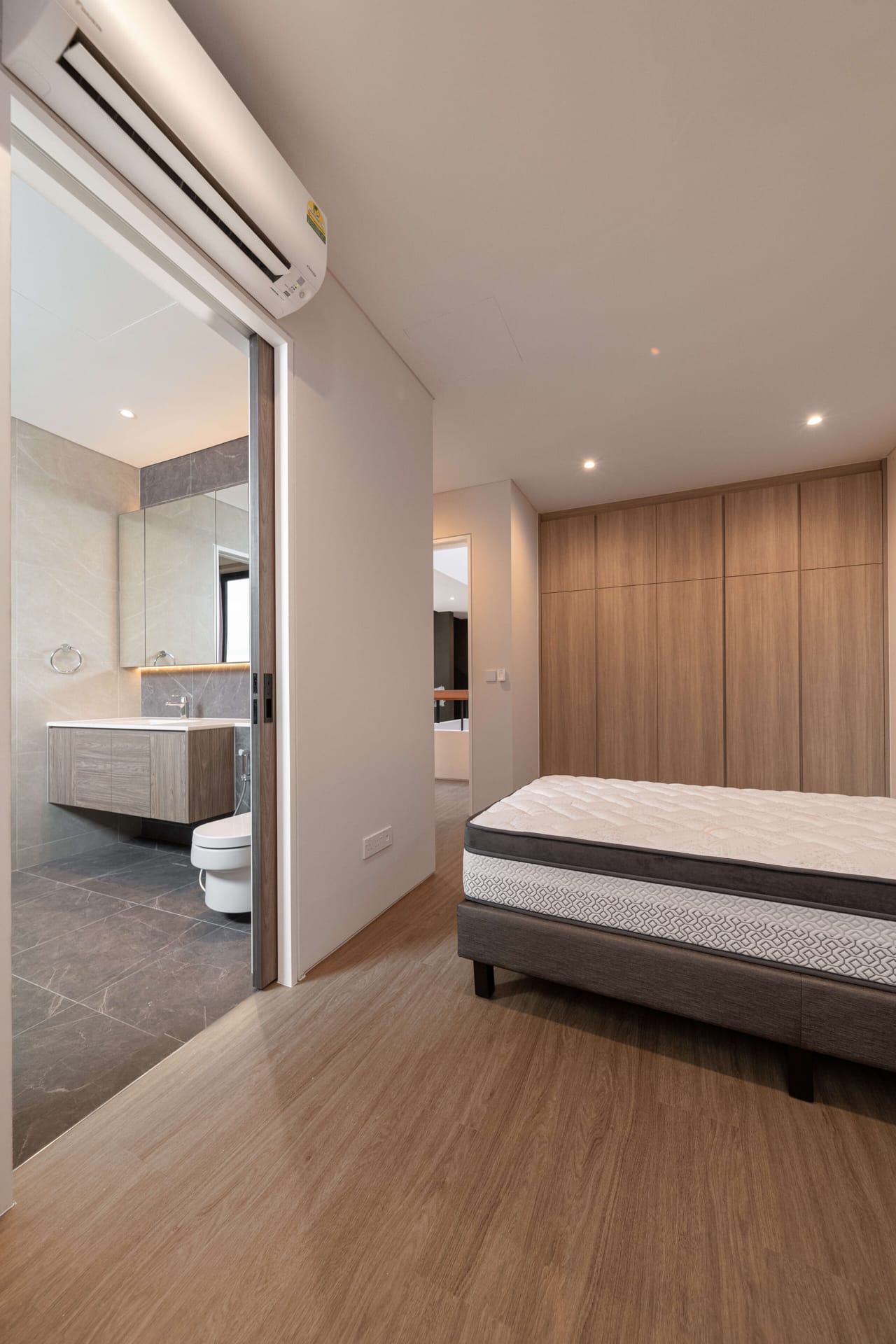 Smooth plastering and multi-coat anti-mold wall painting