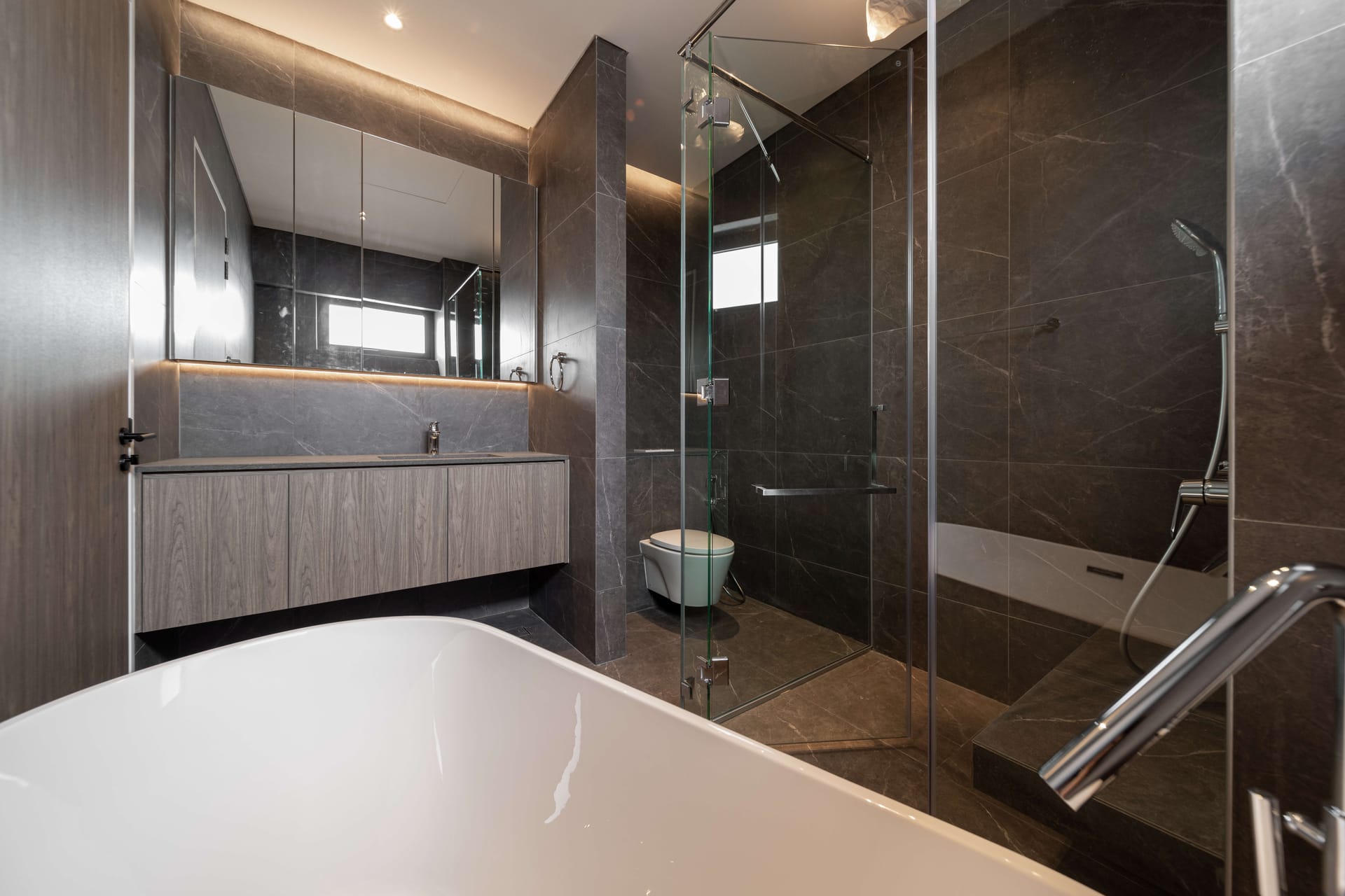 Master bathroom porcelain tile installation and wet area renovation